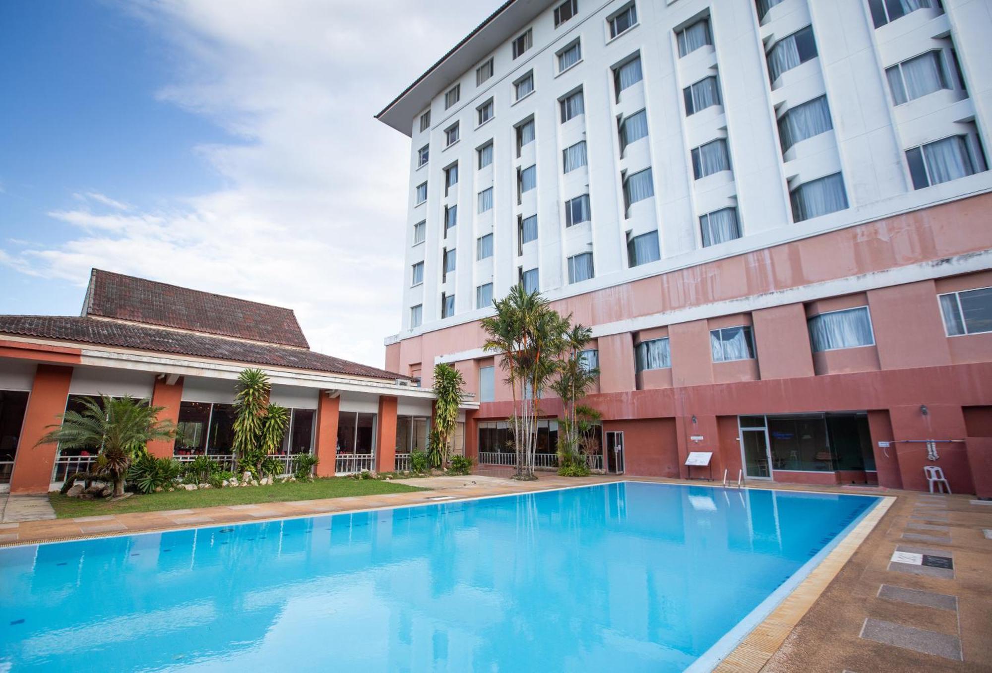 The Imperial Narathiwat Hotel Exterior photo